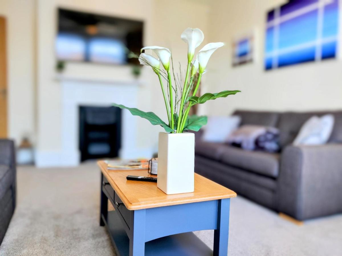 خليج هيرن Escape To The Coast In A Luxurious Private Apartment المظهر الخارجي الصورة